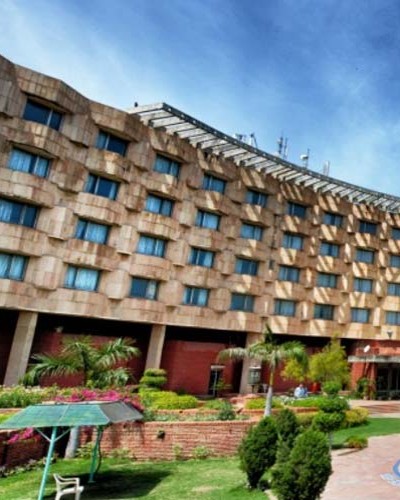 Escorts in Centaur Hotel New Delhi